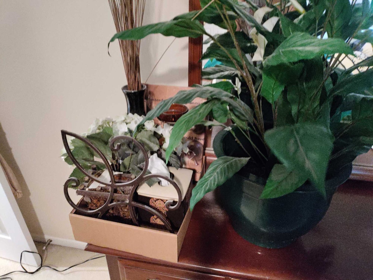 Image for Golf Accessories and Decor, Furniture, Glass, Tools, Jewelry