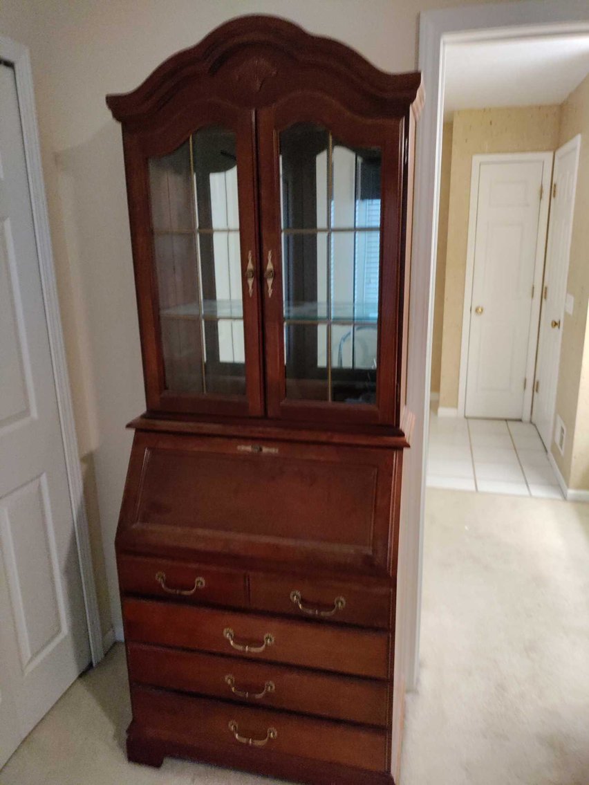 Image for Golf Accessories and Decor, Furniture, Glass, Tools, Jewelry