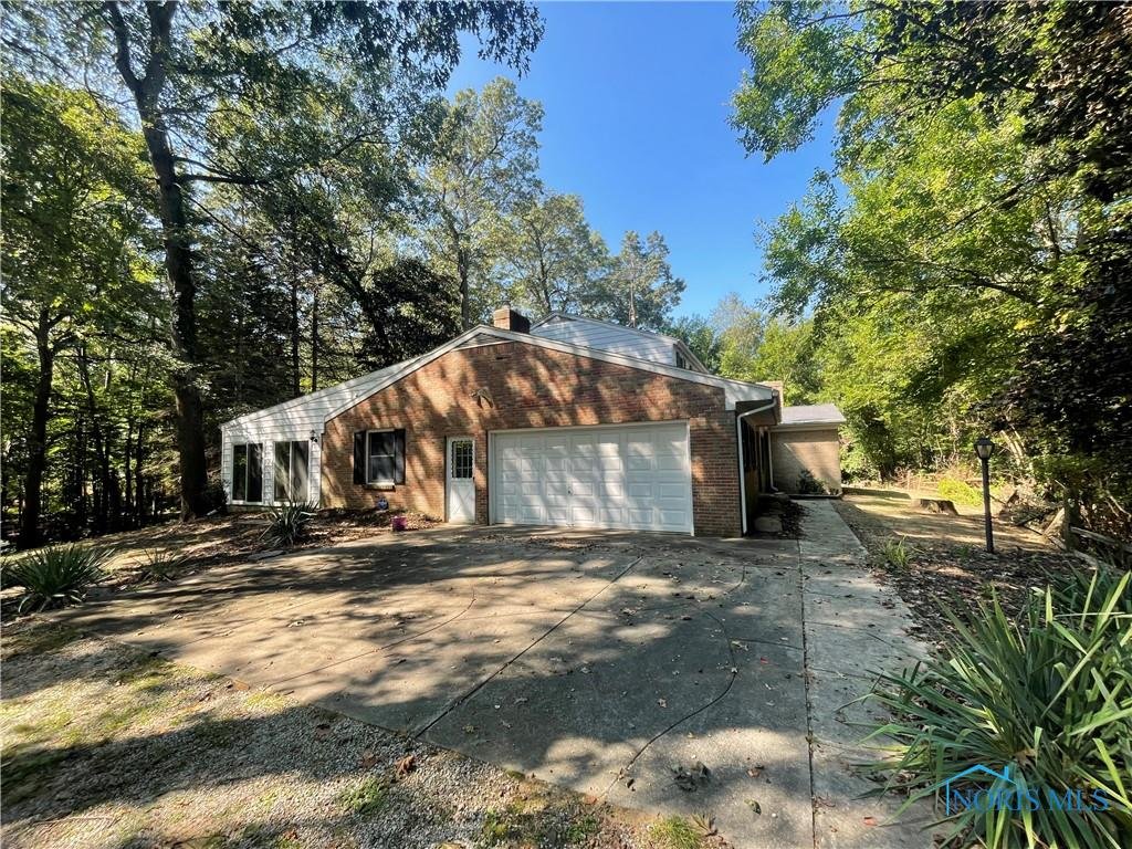 Image for MINIMUM BID AUCTION $249,000! 6713 COUNTY RD M