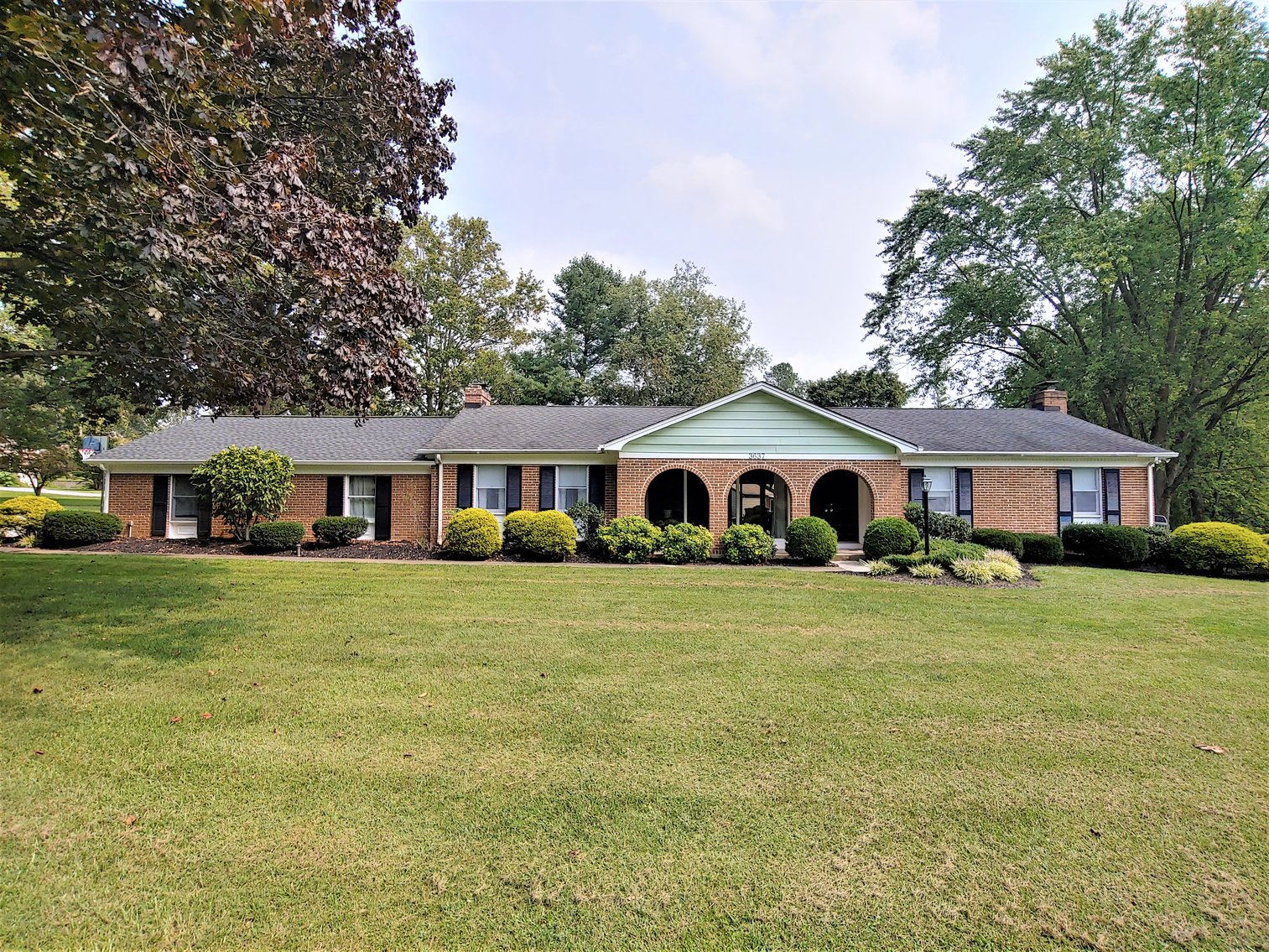 Image for 4 BR, 3.5 BA SPACIOUS BRICK FRONT RANCHER ON 0.71+/- ACRE LOT