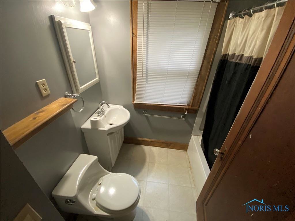 Image for MINIMUM BID AUCTION $55,000! 4116 Garrison Rd