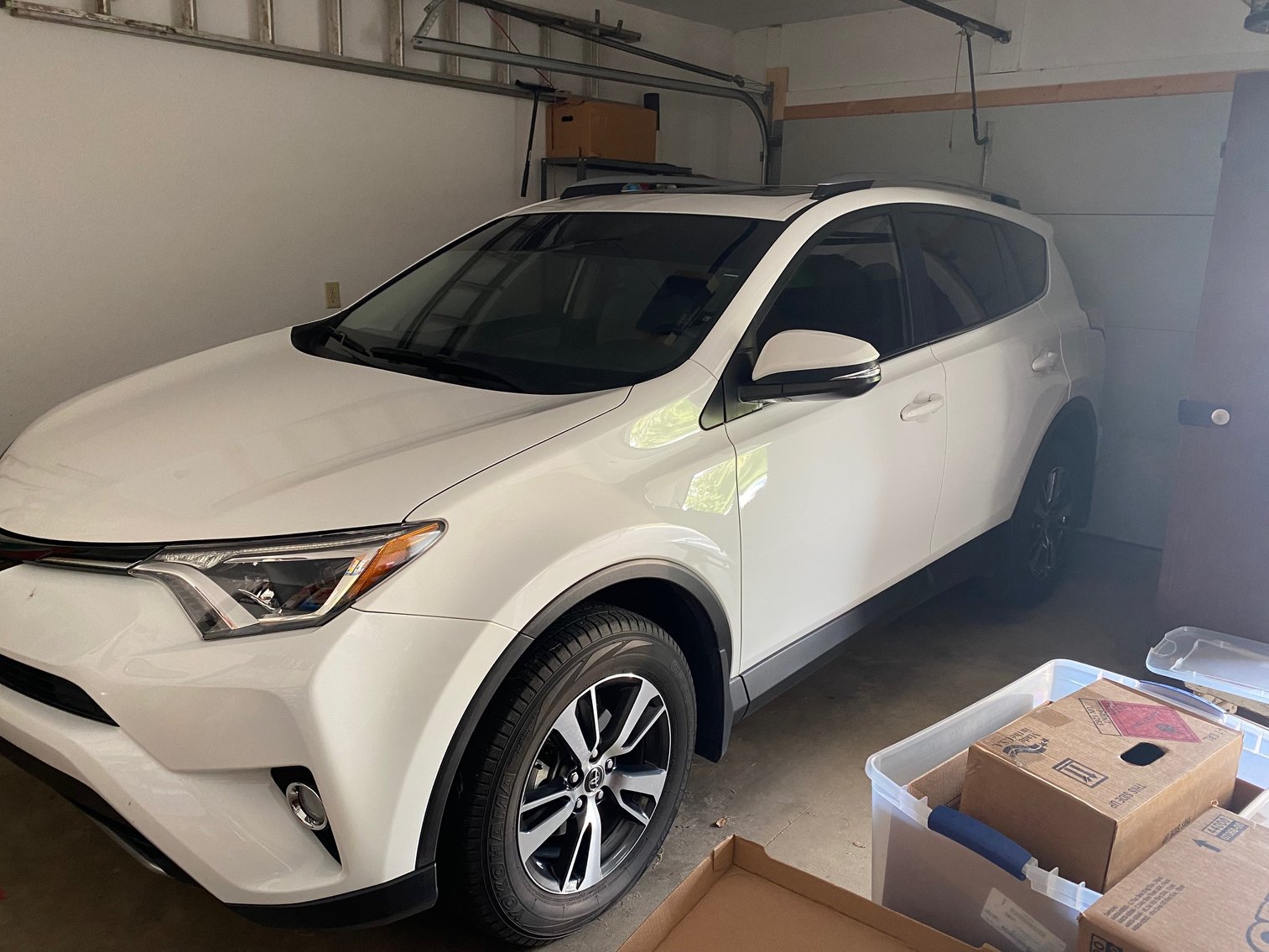 Image for PUBLIC AUCTION - SATURDAY, OCTOBER 16, 10:00 A.M.