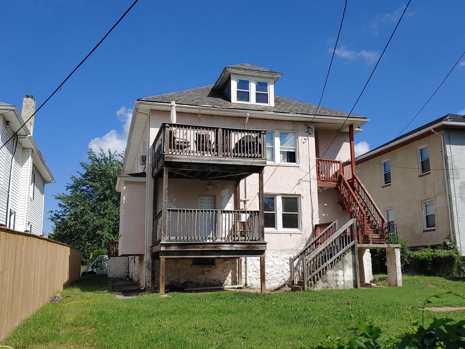 Image for 7 BR, 3 BA LARGE 2½ STORY HOME