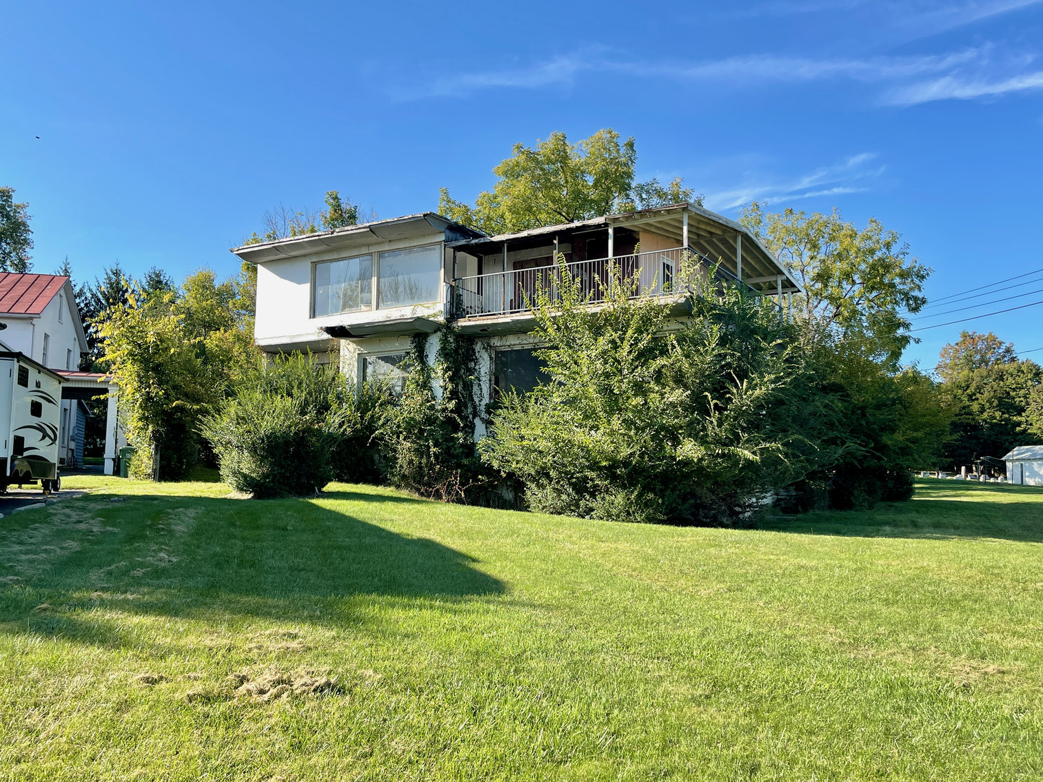 Image for 1.11 +/- Acres w/4 BR/2 BA Structure Fronting Rt. 11 (Lee Hwy.) in Augusta County, VA--SELLING to the HIGHEST BIDDER!!