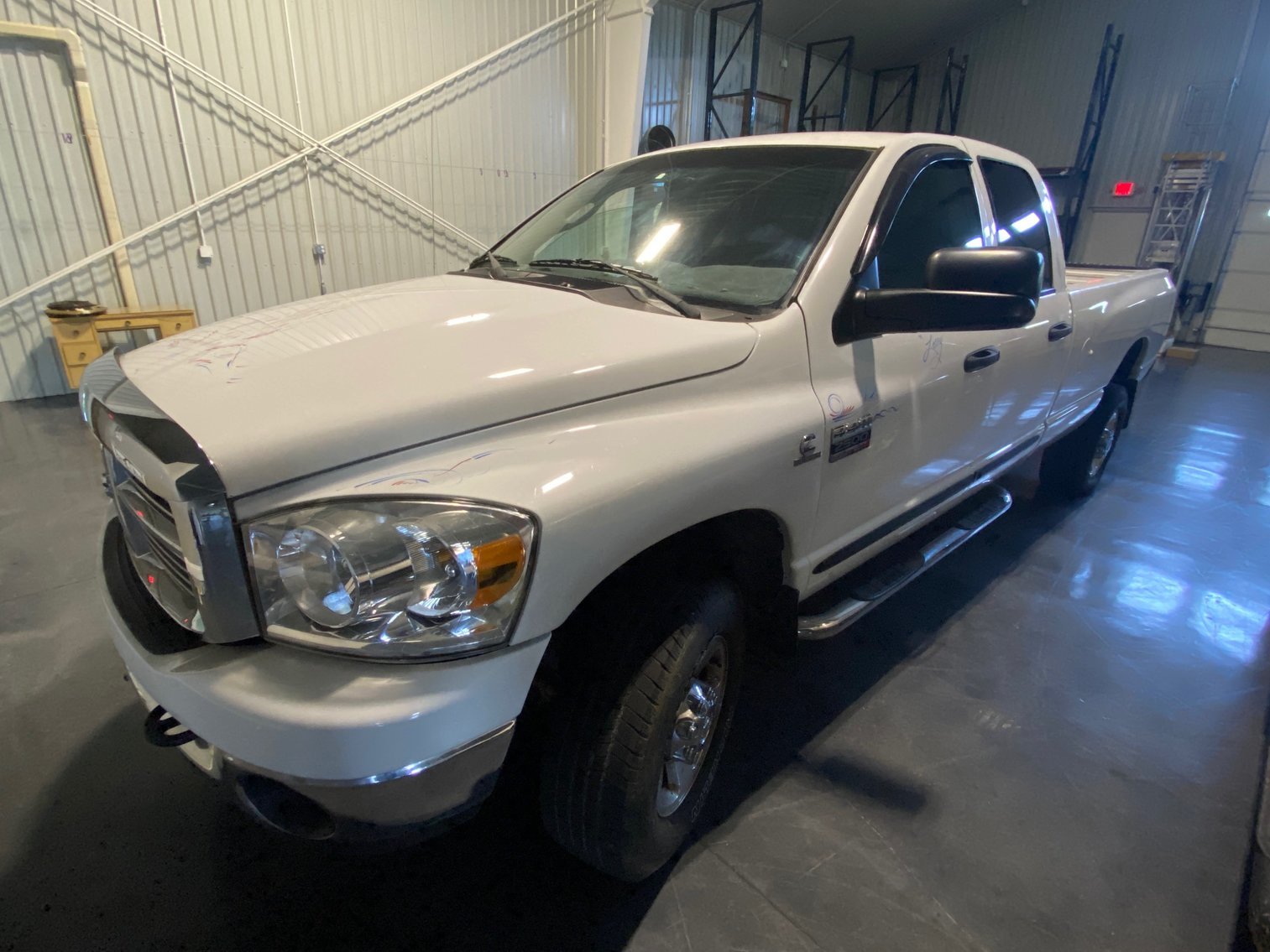 2007 Dodge Ram 2500 HD 4x4 w/ Cummins Diesel +/-245,627 VIN: 3D7KS28A37G832651
