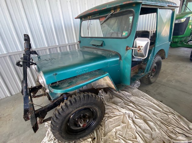 +/-1940’s Willy's Jeep w/ Lock Outs +/-84,197 Mi. *Bill of Sale Only