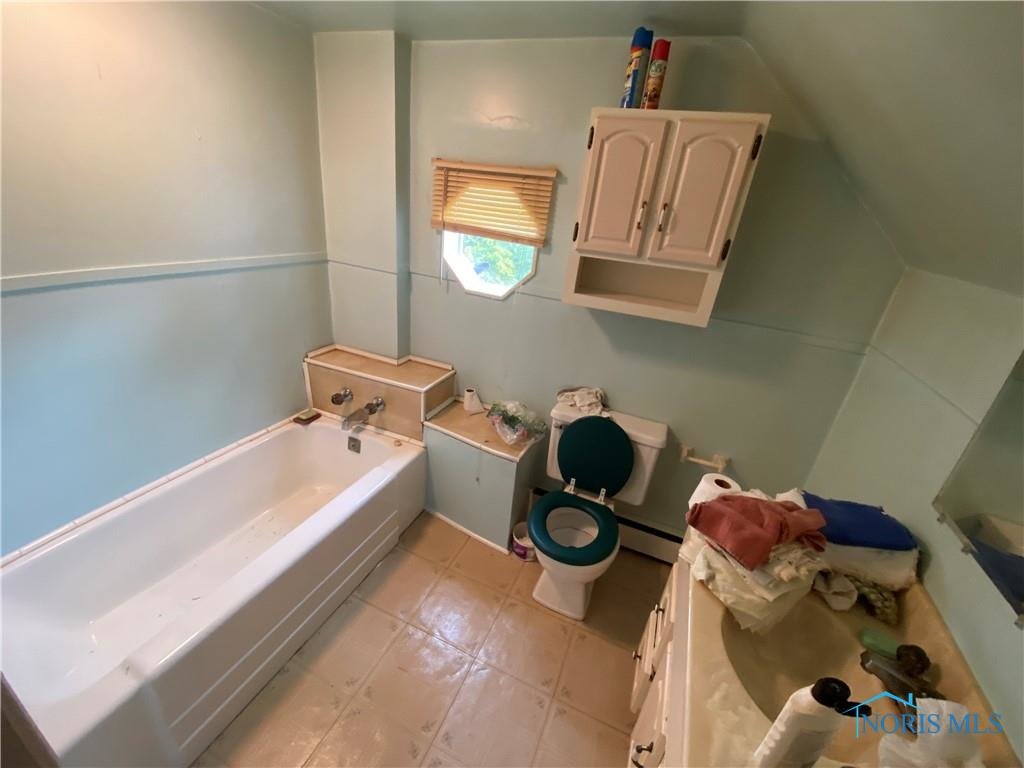 Image for MINIMUM BID AUCTION $50,000! 328 W Park St