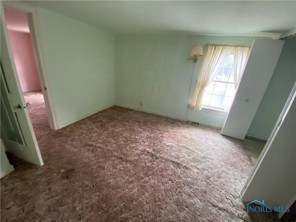 Image for MINIMUM BID AUCTION $50,000! 328 W Park St