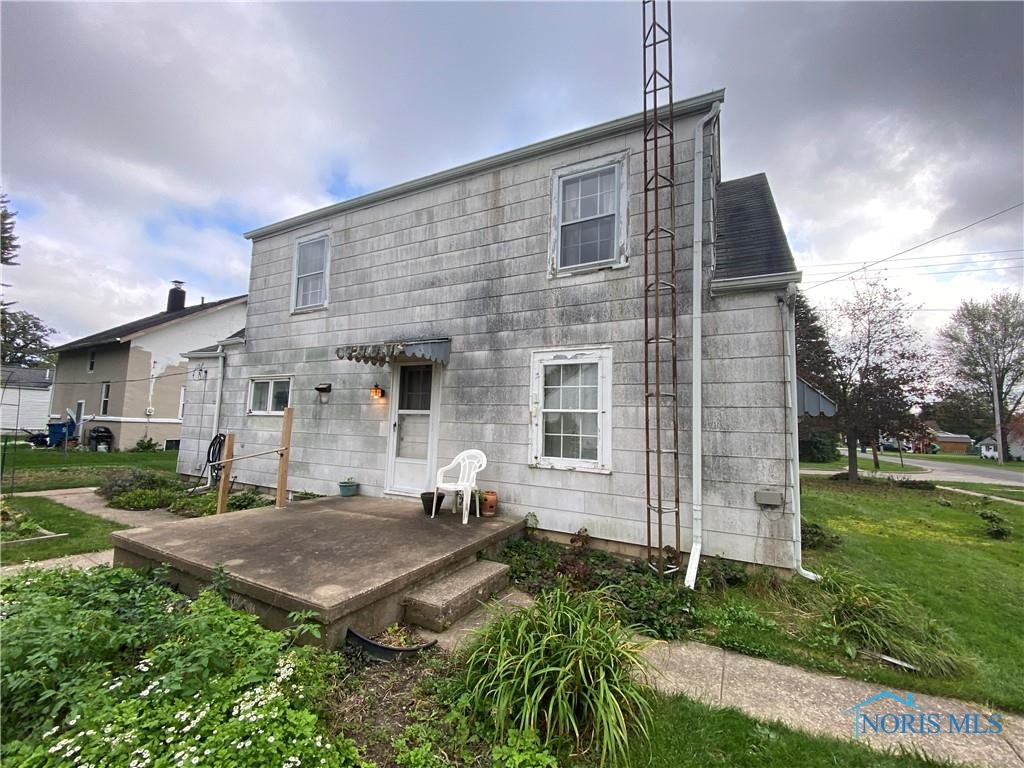 Image for MINIMUM BID AUCTION $50,000! 328 W Park St