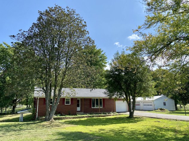 Image for 2031 Canton Road, Cadiz Auction