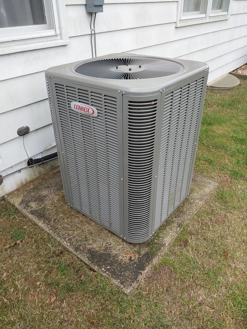 Image for 3 BR, 2 BA STONE & BRICK RANCHER ON 0.25+ ACRES - HUSQVARNA RZ42 ZERO TURN MOWER