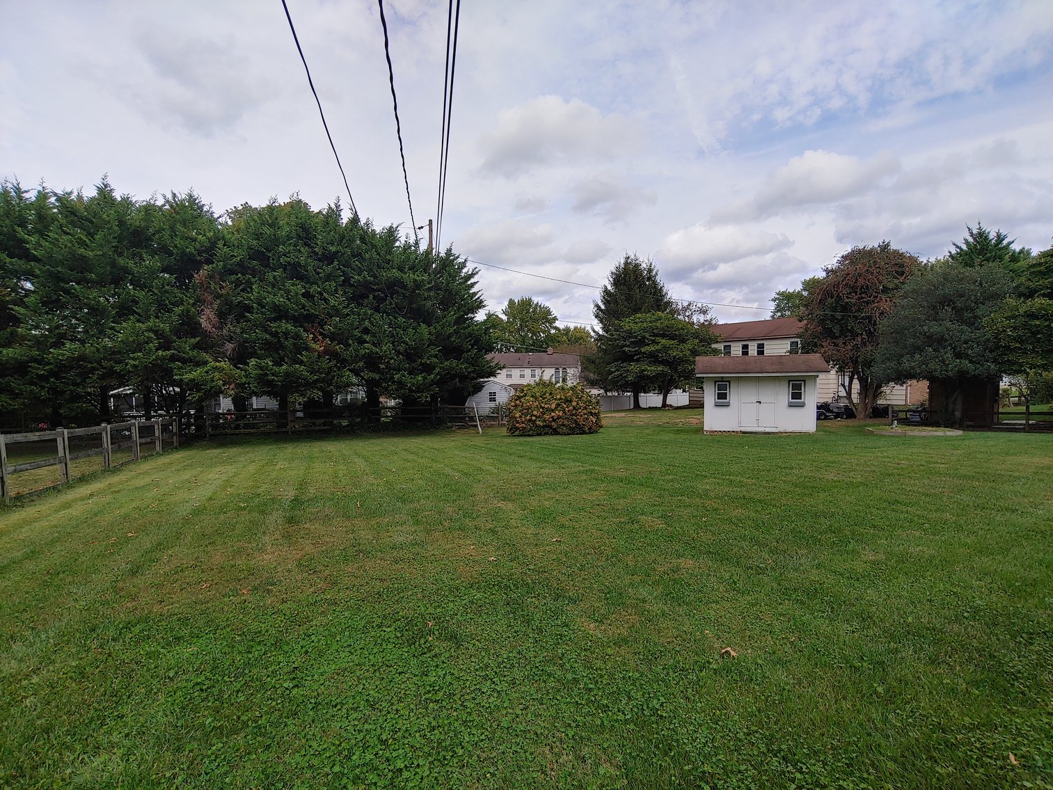 Image for 3 BR, 2 BA STONE & BRICK RANCHER ON 0.25+ ACRES - HUSQVARNA RZ42 ZERO TURN MOWER