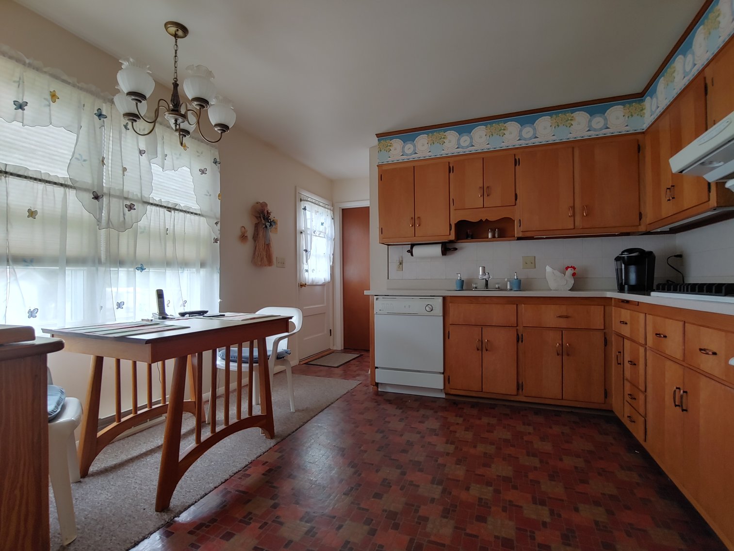 Image for 3 BR, 2 BA STONE & BRICK RANCHER ON 0.25+ ACRES - HUSQVARNA RZ42 ZERO TURN MOWER