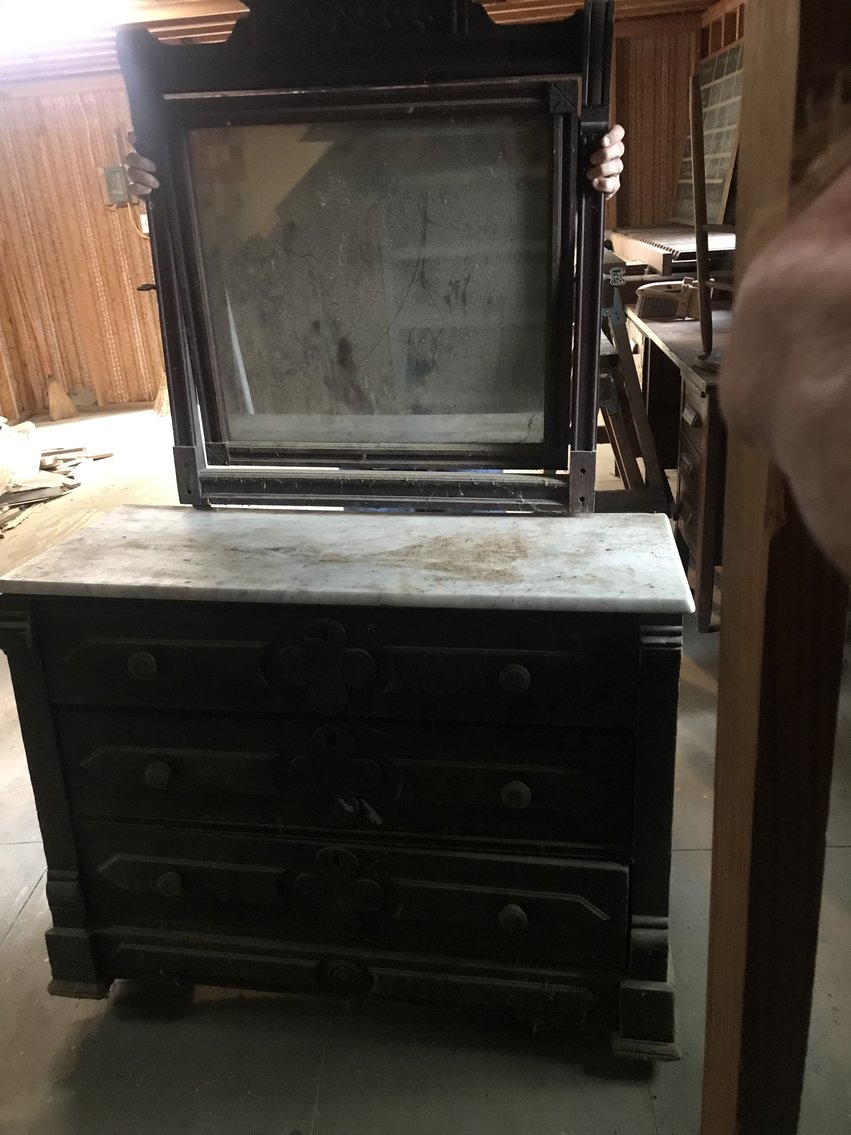 Image for PUBLIC ESTATE AUCTION