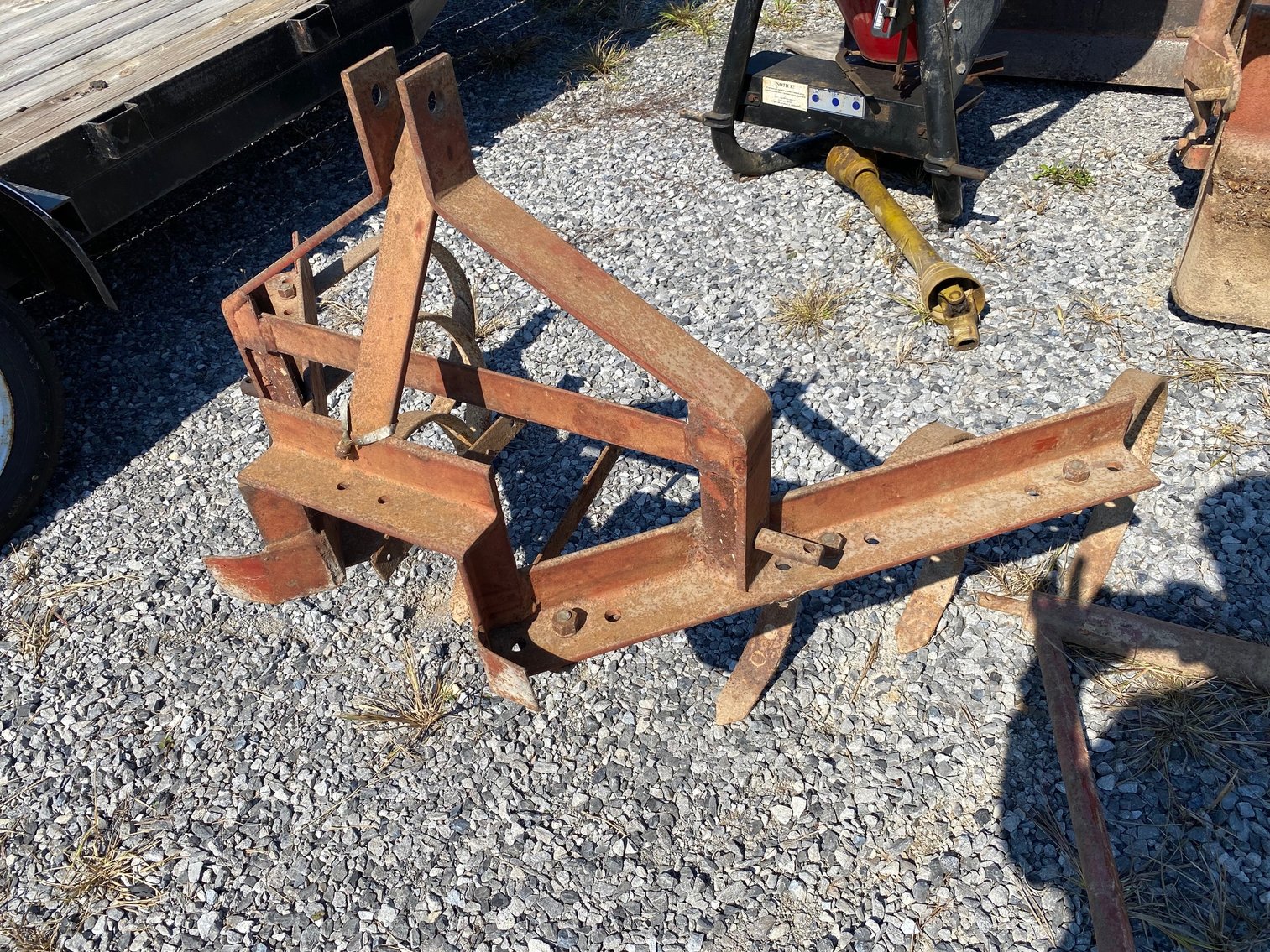 3 Ph 2 Row Cultivator & 3 Ph Boom Pole