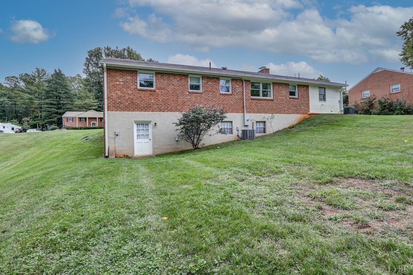 Image for 485 Westridge Cir, Lynchburg, VA 24502