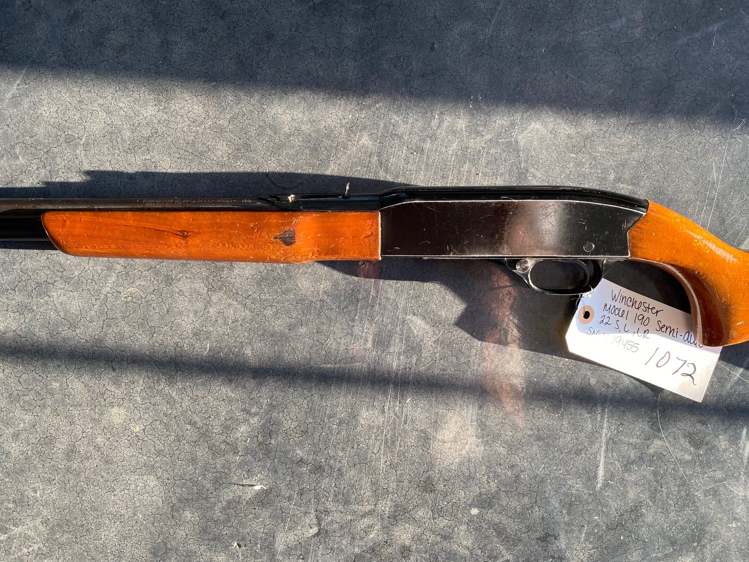 Winchester Model 190 Semi- Auto .22 S, L, LR SN: 669455