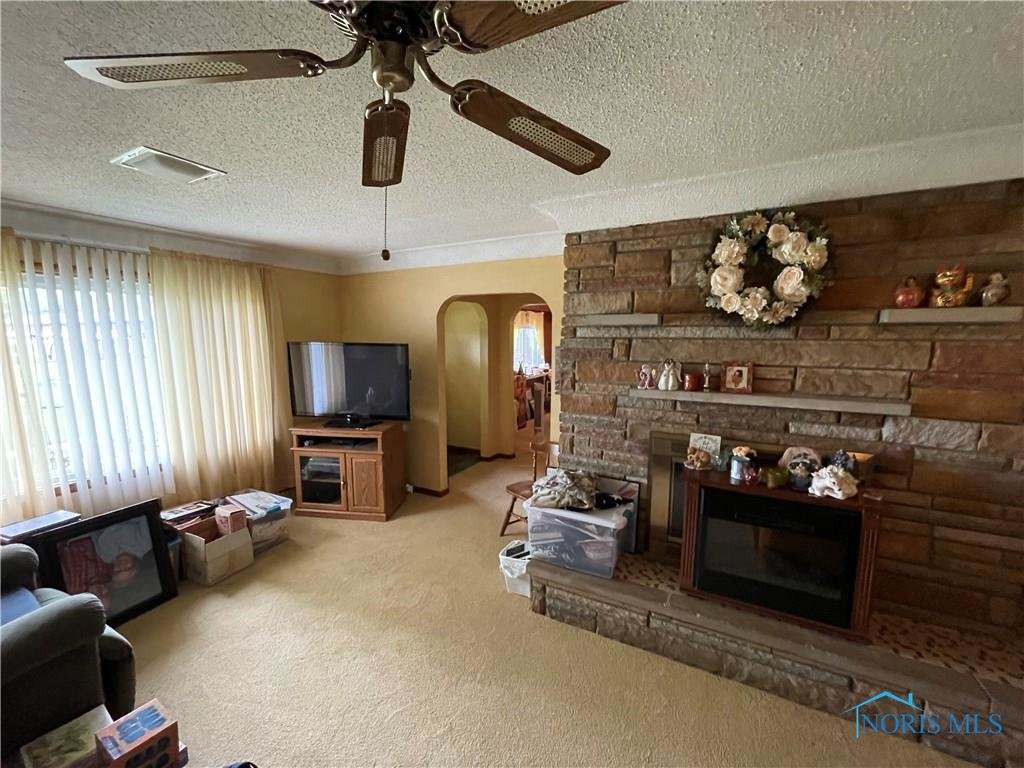 Image for MINIMUM BID AUCTION $99,000! 2629 Centennial Rd