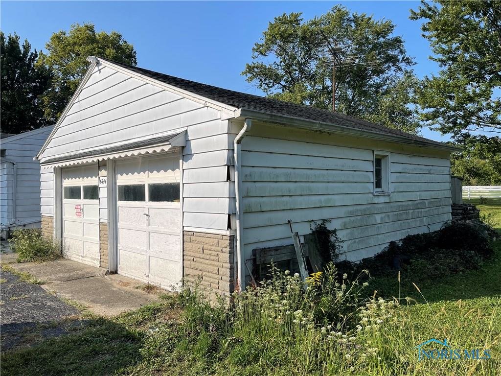 Image for MINIMUM BID AUCTION $99,000! 6944 Anthony Wayne Trail