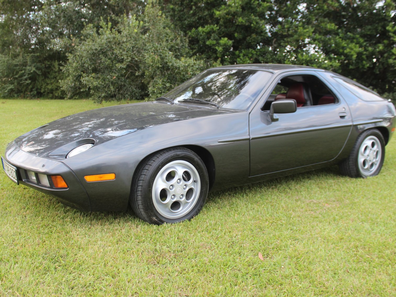 1979 PORSCHE 928 COUPE