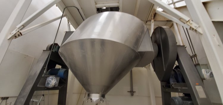 Image for MJK0728 150 Cubic Foot Gemco Slant Cone Blender Stainless Steel