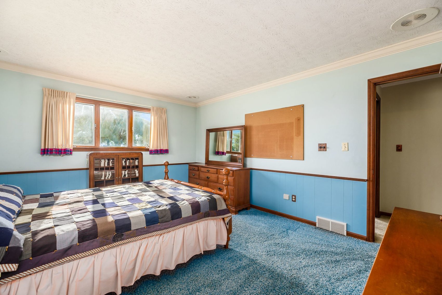 Image for 4854 Westwood Real Estate