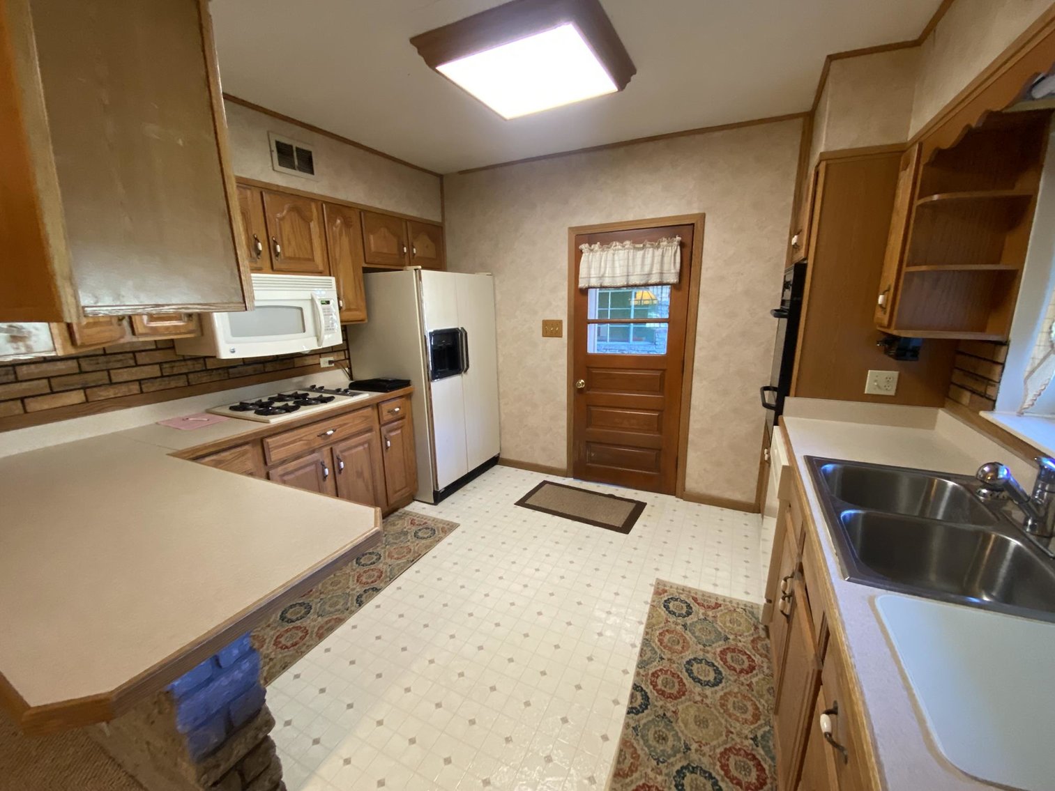 Image for SOLD $104,500 - 3 Bedroom Stone Ranch in Pleasant Valley