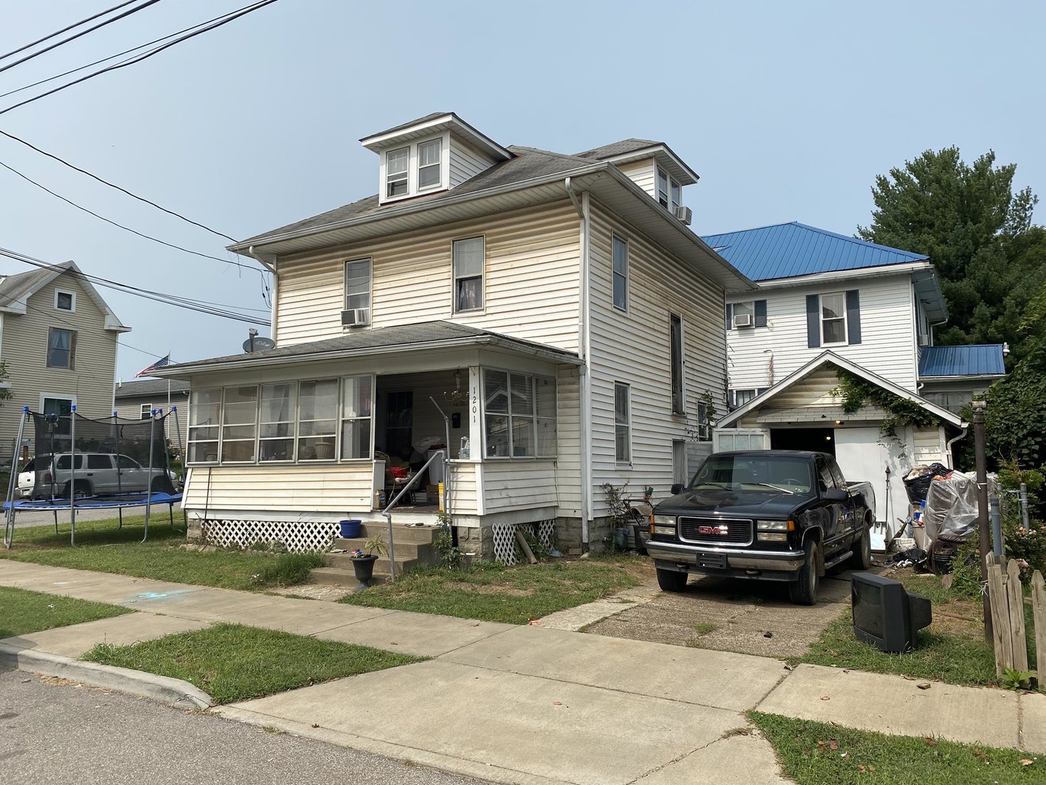3 Bedroom on a Corner Lot 