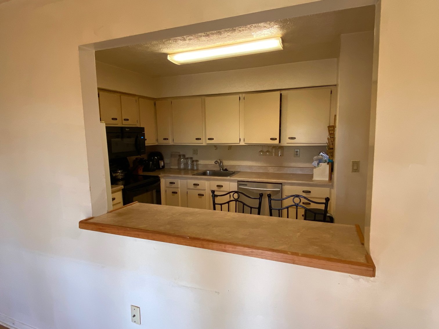 Image for SOLD $88,000 - Spacious 2 Bedroom Townhome