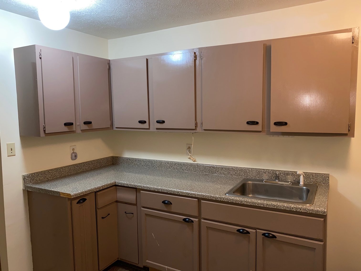 Image for SOLD $88,000 - Spacious 2 Bedroom Townhome