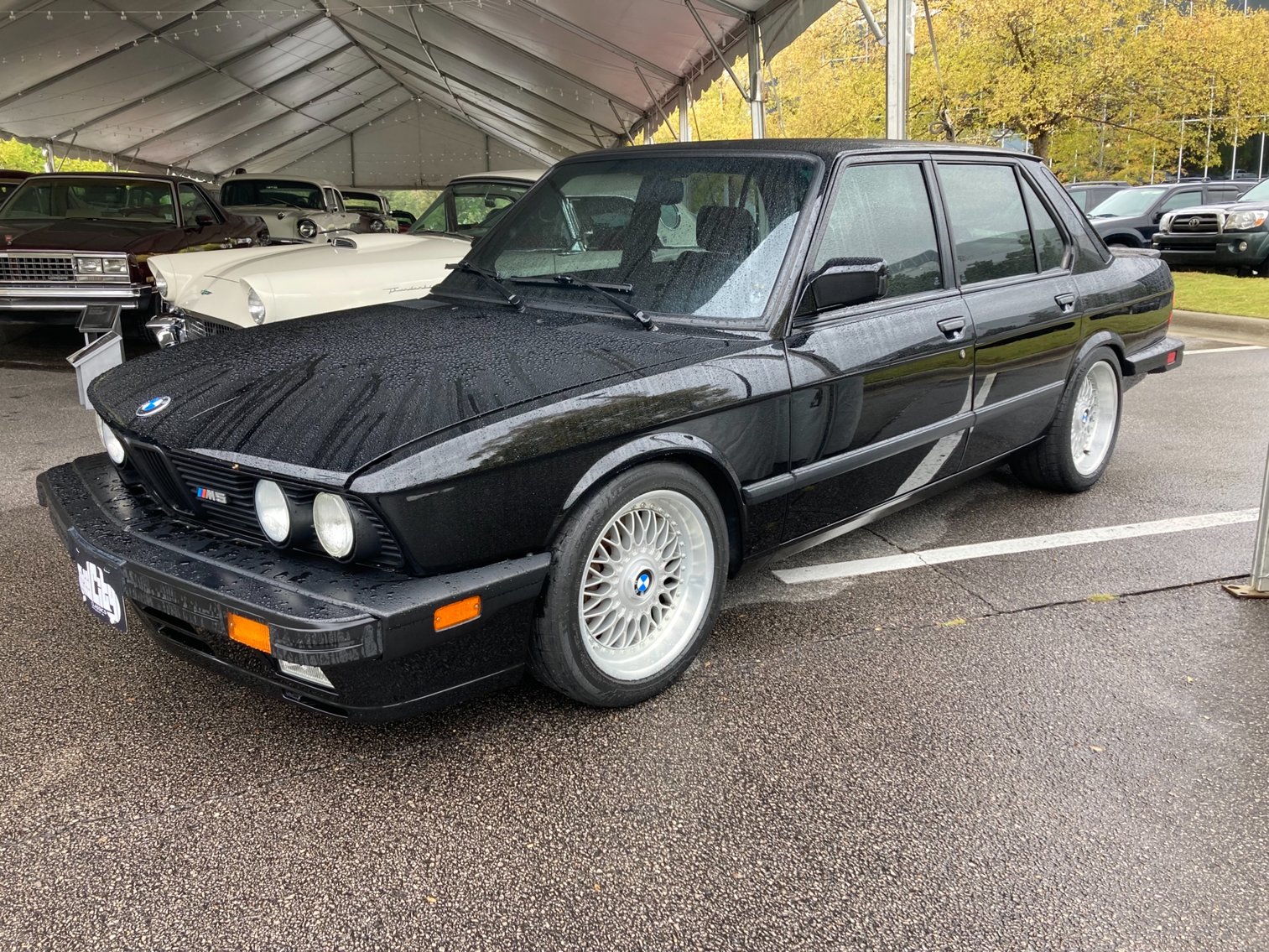 1988 BMW M5