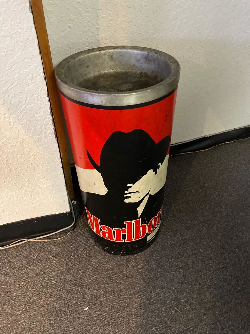 Image for Harley Motorcycles, DJ / Sound Equipment, Furniture, Decor - Online Auction