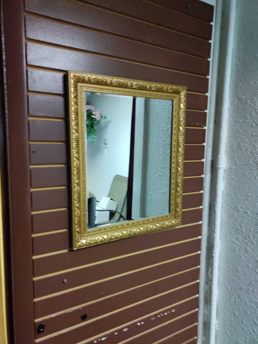 Image for Harley Motorcycles, DJ / Sound Equipment, Furniture, Decor - Online Auction