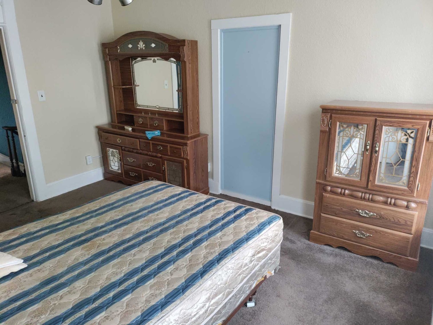 Image for Harley Motorcycles, DJ / Sound Equipment, Furniture, Decor - Online Auction