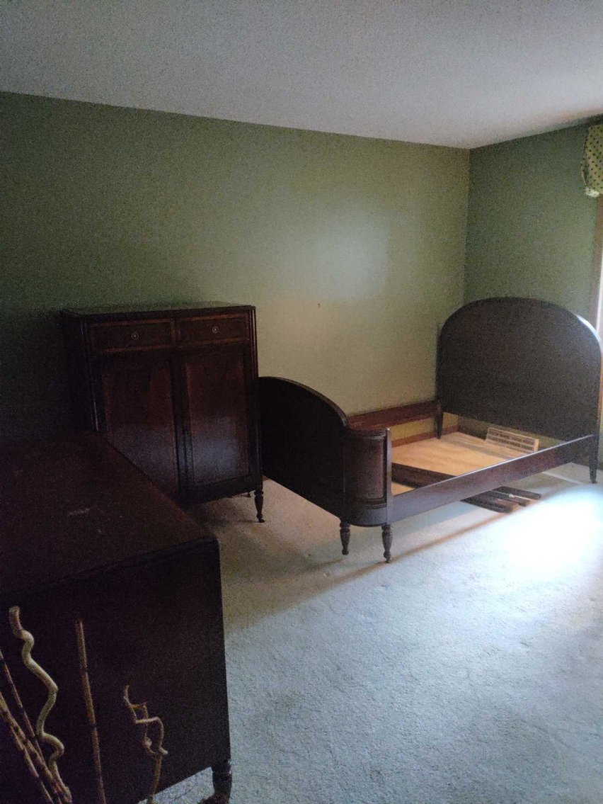 Image for Vehicles, Fitness Equipment, Furniture, Home Decor, Glassware - Online Auction