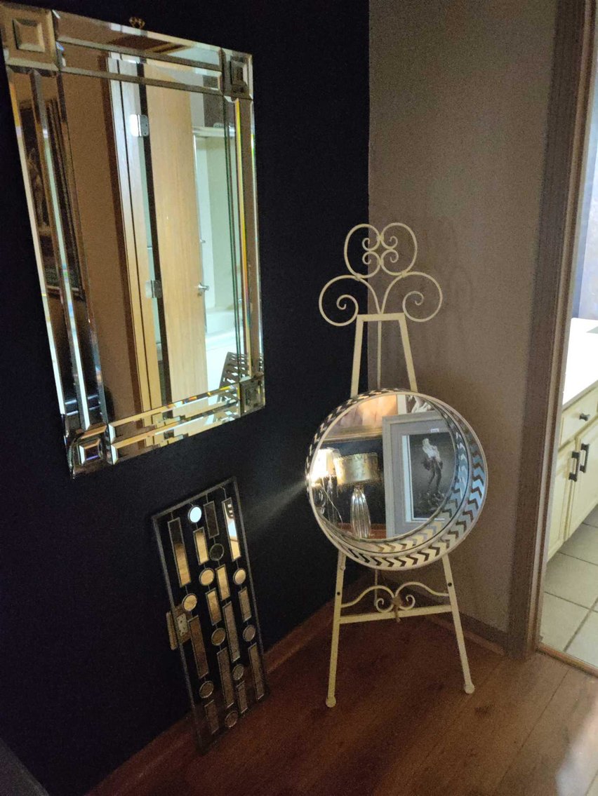 Image for Vehicles, Fitness Equipment, Furniture, Home Decor, Glassware - Online Auction