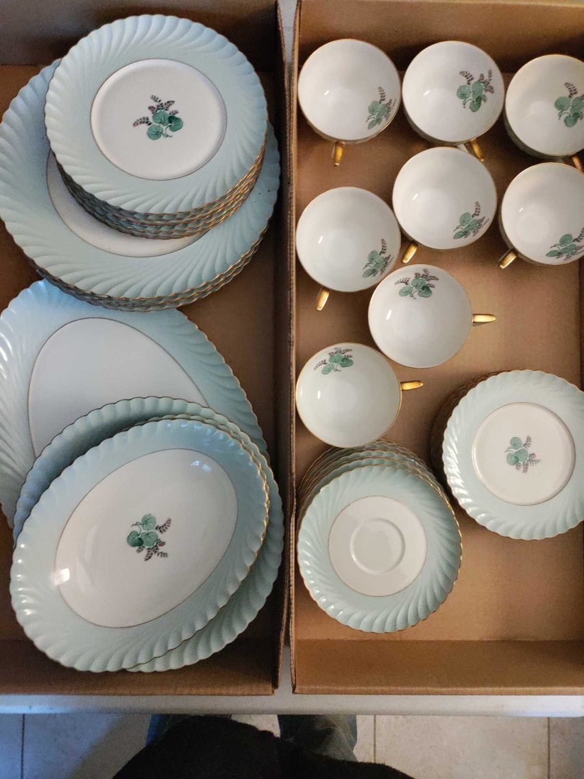 Image for Vehicles, Fitness Equipment, Furniture, Home Decor, Glassware - Online Auction