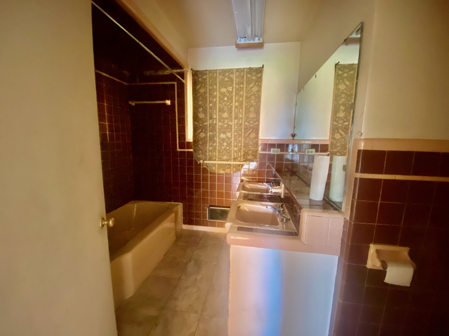 Image for 2 BR/2 BA Brick Home w/Basement on .72 +/- Acres Fronting Rt. 11 (Lee Hwy) in Augusta County, VA--SELLING to the HIGHEST BIDDER!!