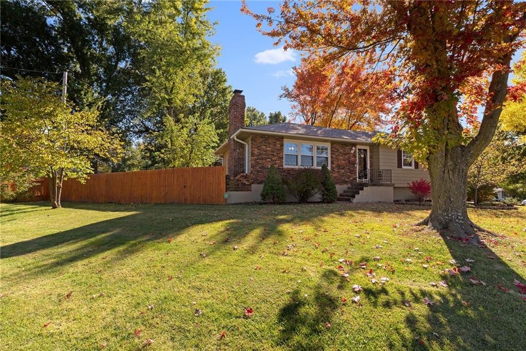 Image for 3901 S Coventry Drive - Independence, MO