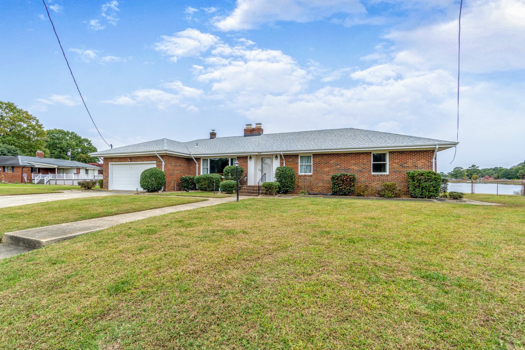Waterfront Single Family Home Deep Water Access Chowan Ave