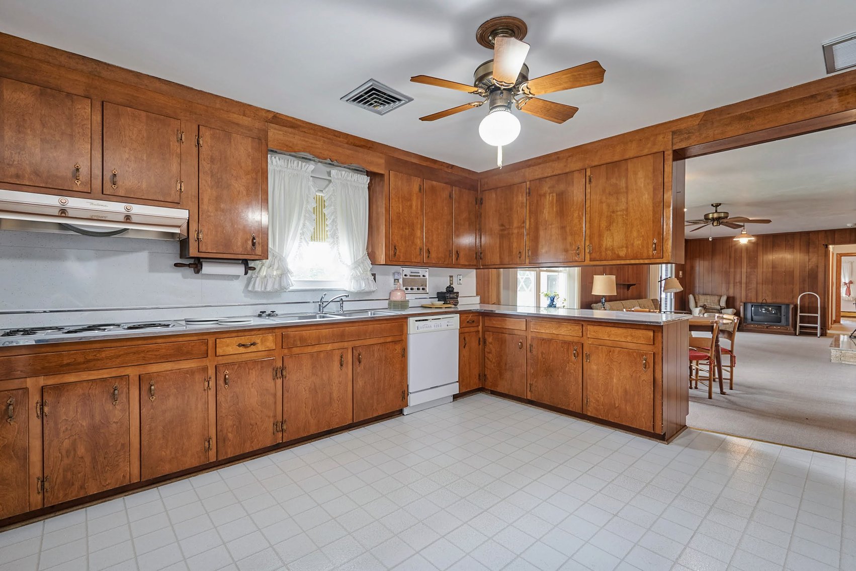 Waterfront Single Family Home Deep Water Access Chowan Ave