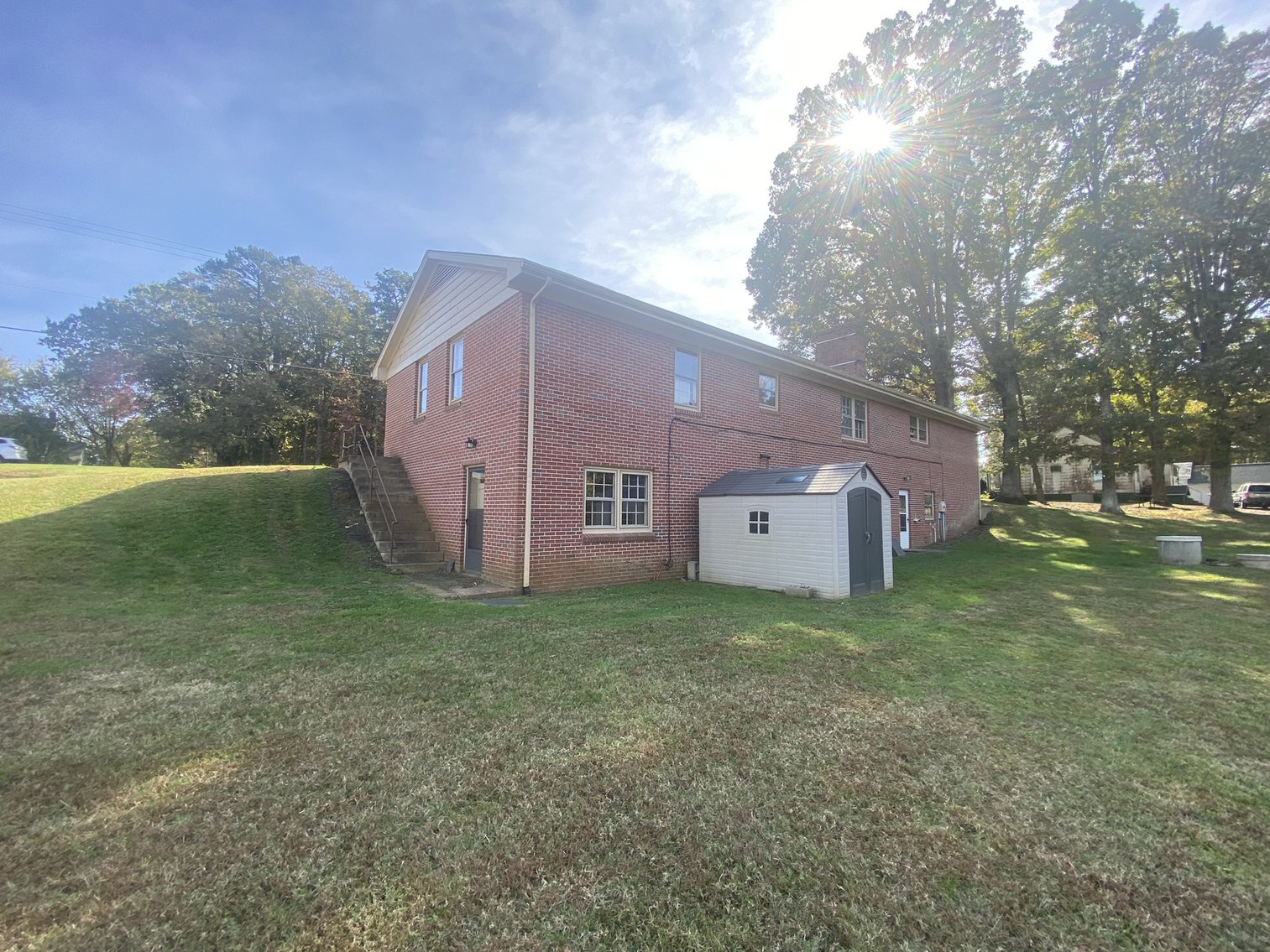 Image for 4 BR - 3 BTH - 3348 SF- Brick Rancher - 28219 N. James Madison Hwy, New Canton, Va 23123