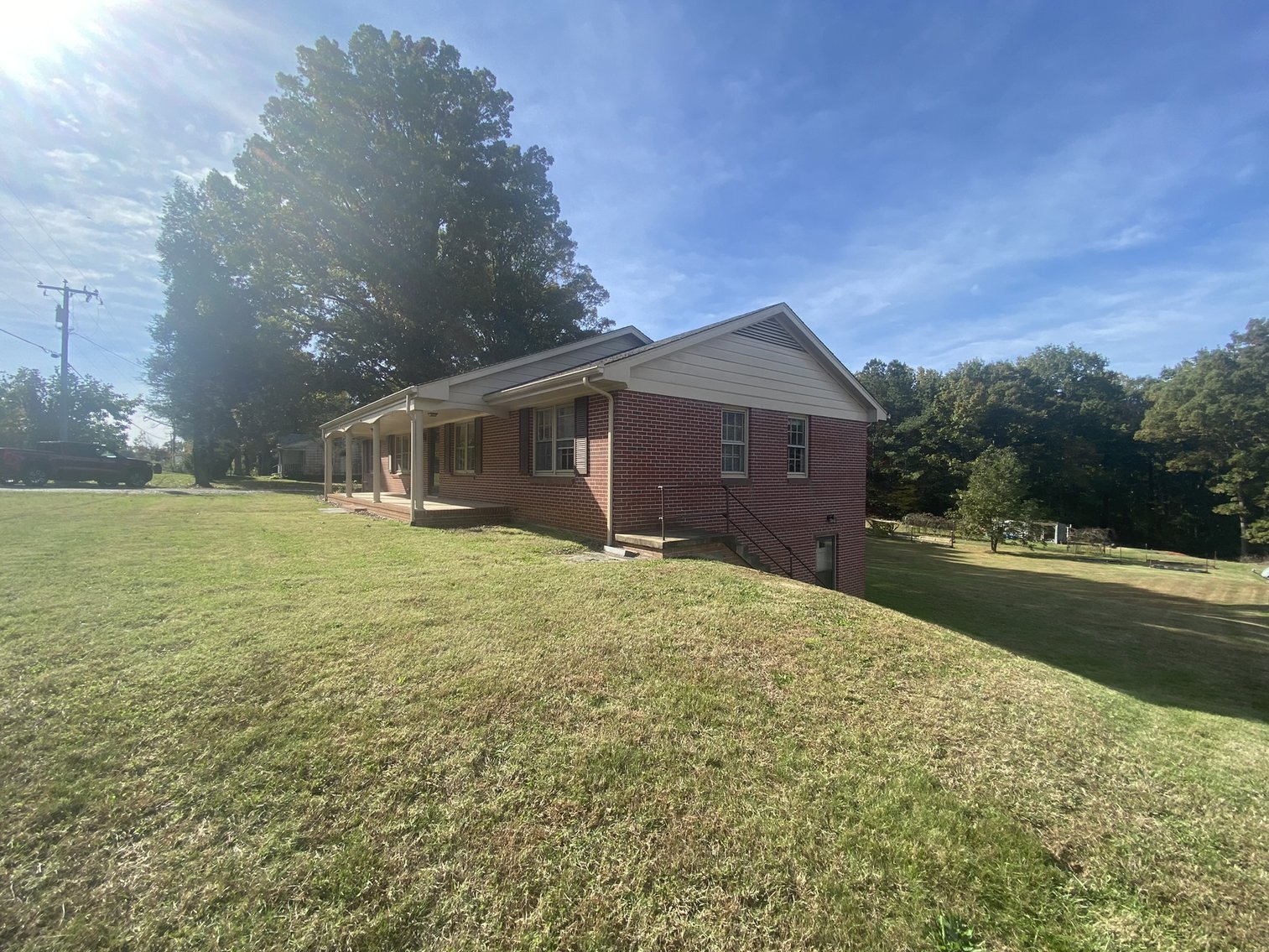 Image for 4 BR - 3 BTH - 3348 SF- Brick Rancher - 28219 N. James Madison Hwy, New Canton, Va 23123