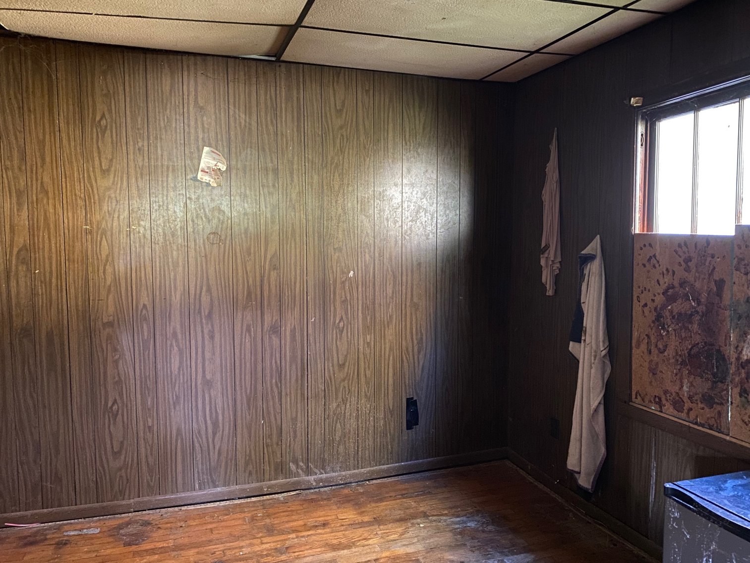 Image for SOLD $17,050 - 2 Bedroom on a Large Lot Selling to the Highest Bidder