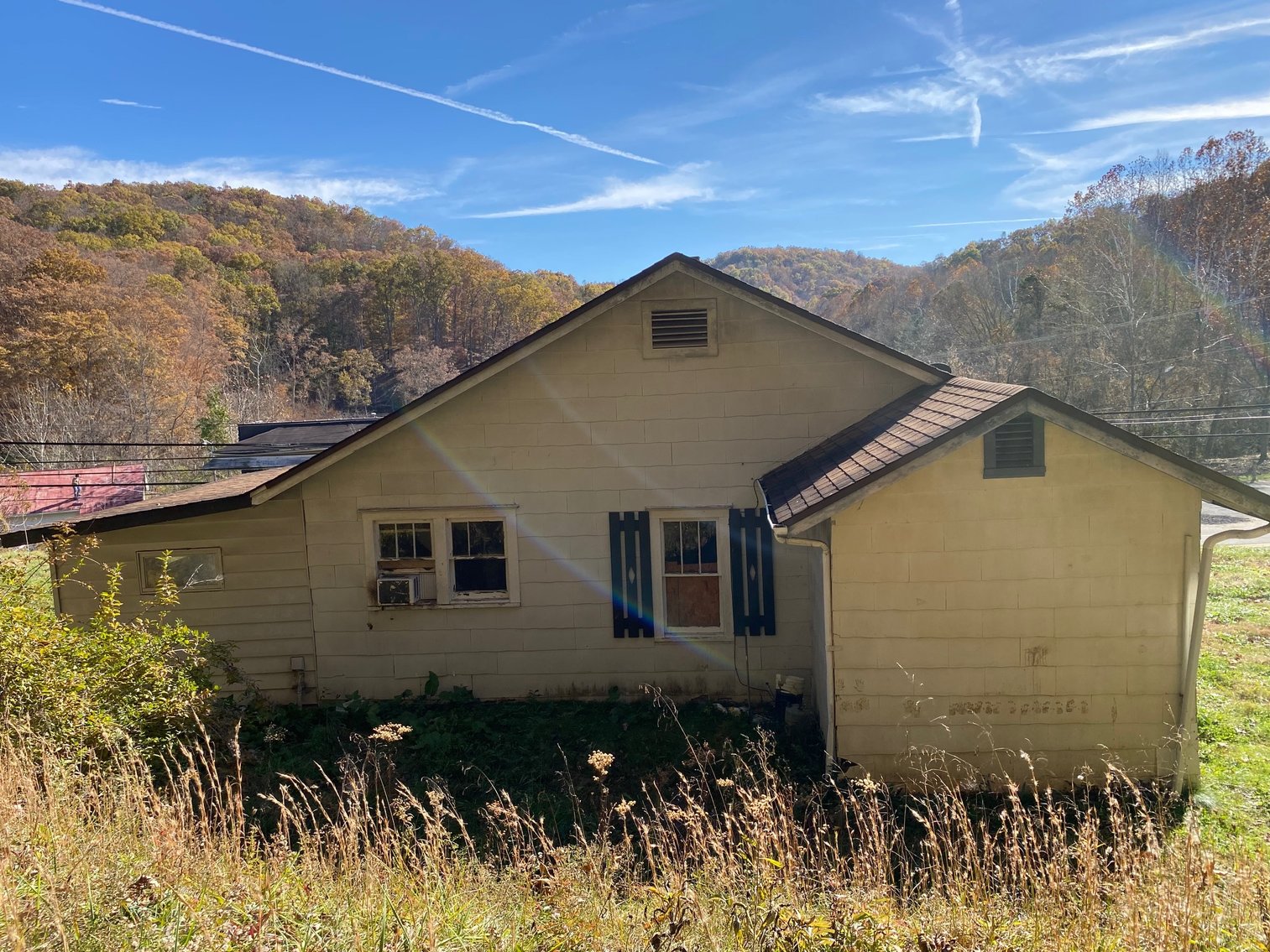 Image for SOLD $17,050 - 2 Bedroom on a Large Lot Selling to the Highest Bidder