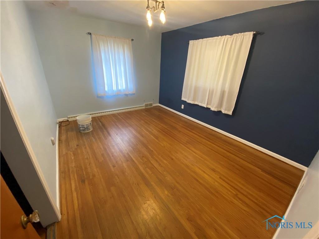 Image for MINIMUM BID AUCTION $75,000! 2715 Densmore Dr