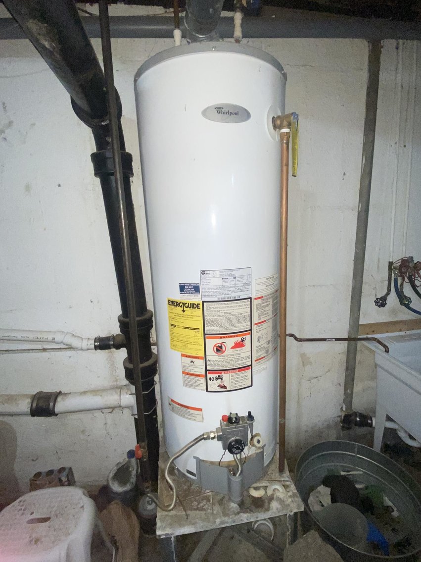 Image for SOLD $155,100 - 5 Bedroom Tri-Level in South Hills