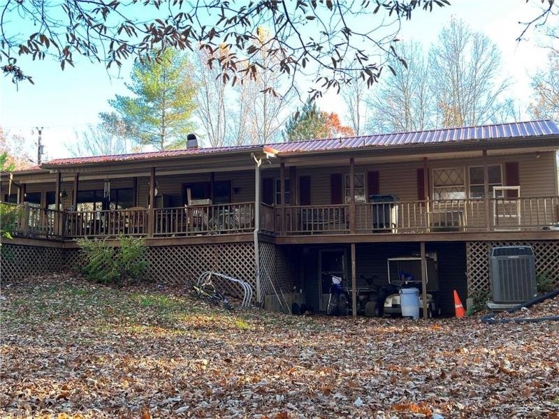 Image for 8 Acres with House and Mobile Home in Thurmond, NC