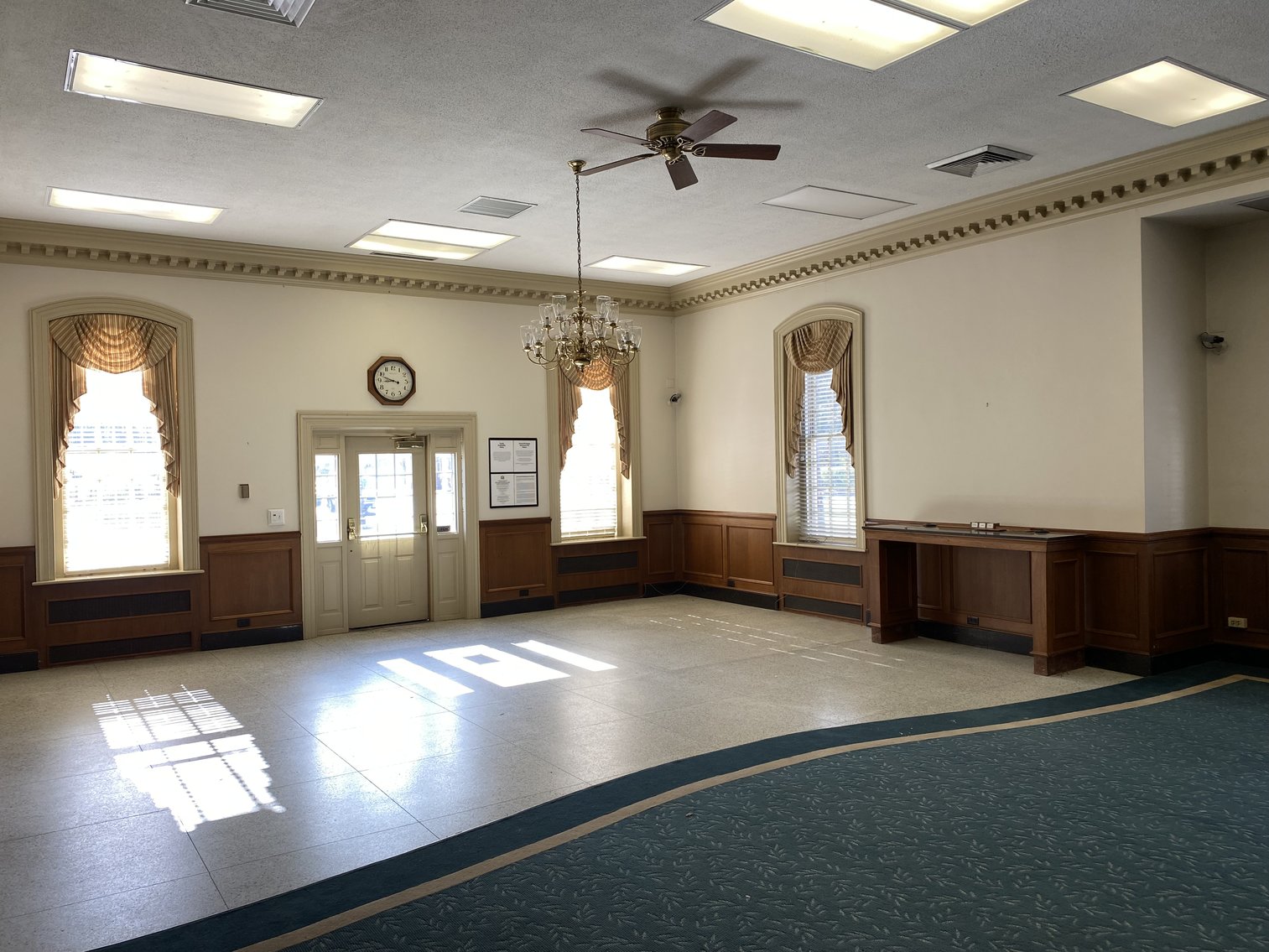 Image for Bank Ordered Sale - 9,415 SF Former Bank Branch Office - 323 Prince St. Tappahannock, VA 22560