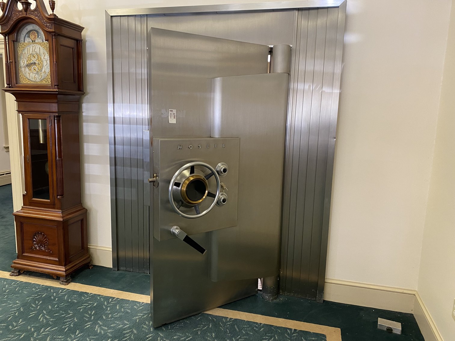 Image for Bank Ordered Sale - 9,415 SF Former Bank Branch Office - 323 Prince St. Tappahannock, VA 22560